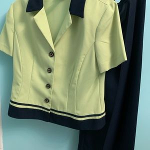 Women’s short sleeve Pant Suit